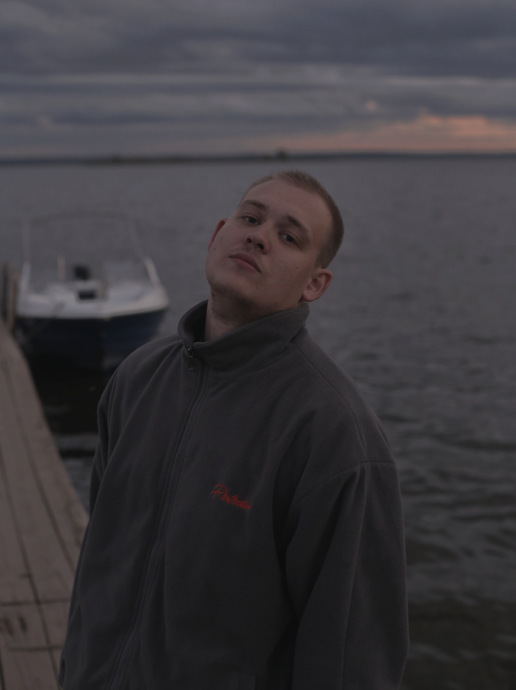 Фото артиста